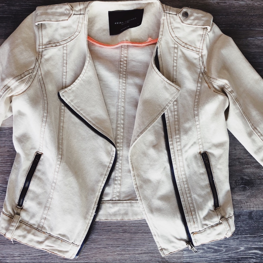 Akira Jean Jacket - Picture 3 of 8